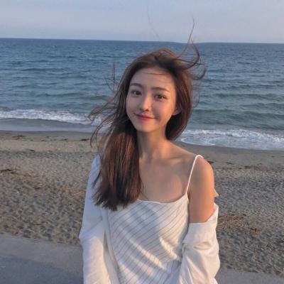 特朗普：将帮助伊朗重建 但要拿走他们一半石油
